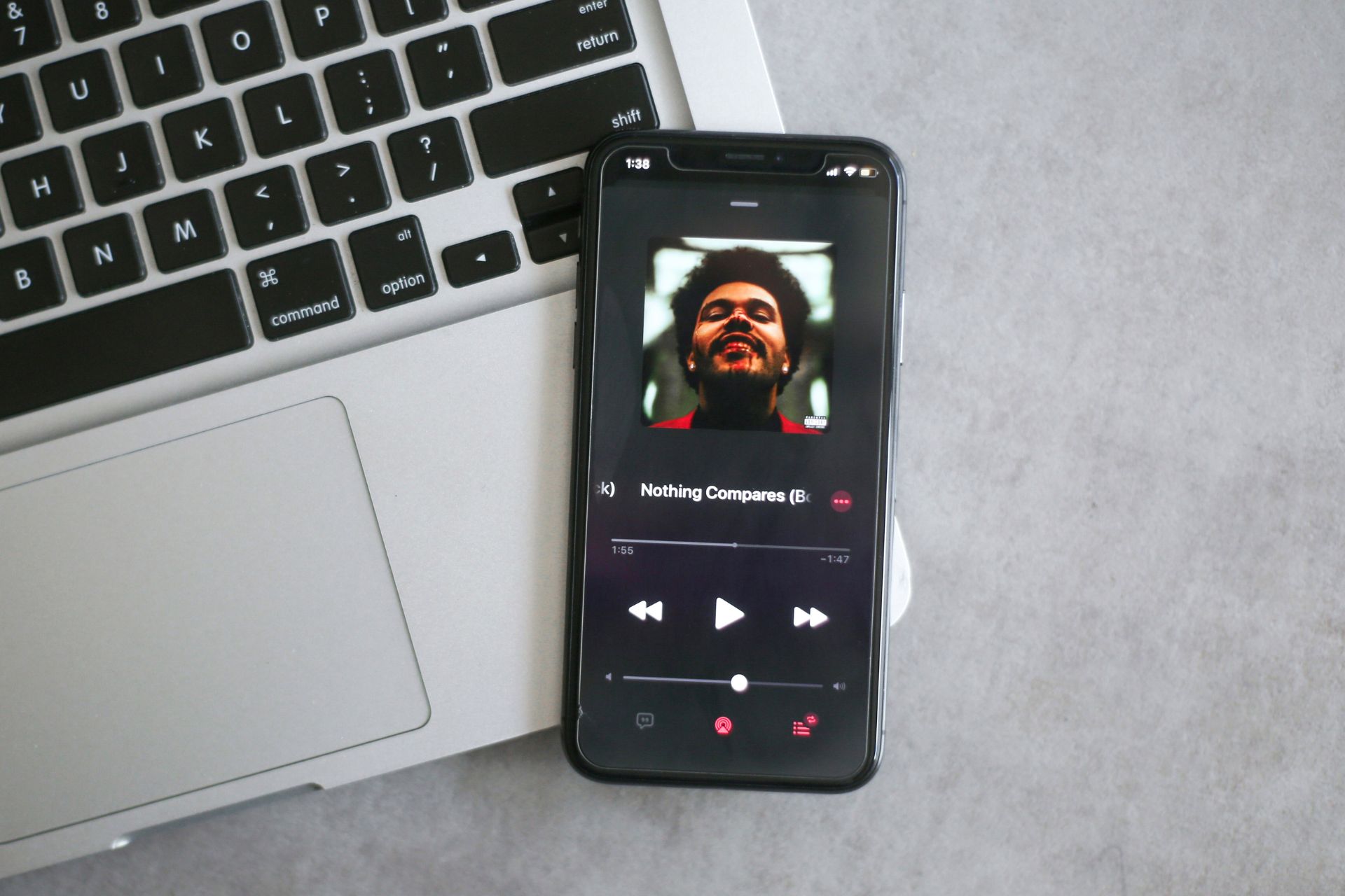 iPhone Apple Music (2)