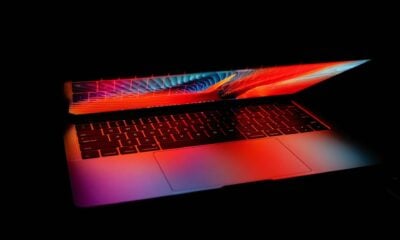 Macbook pro oled min