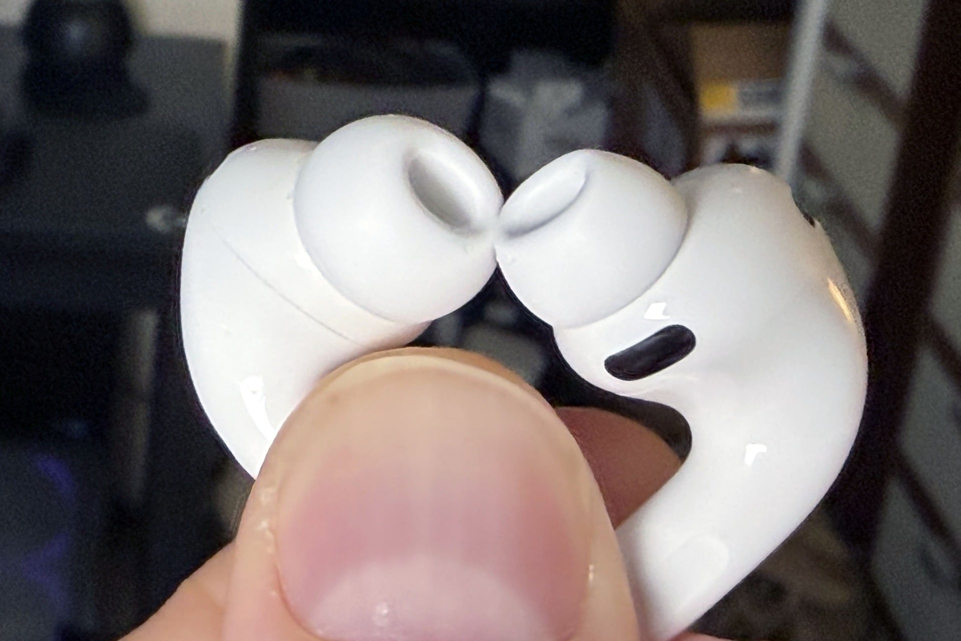 AirPods tips 2 3