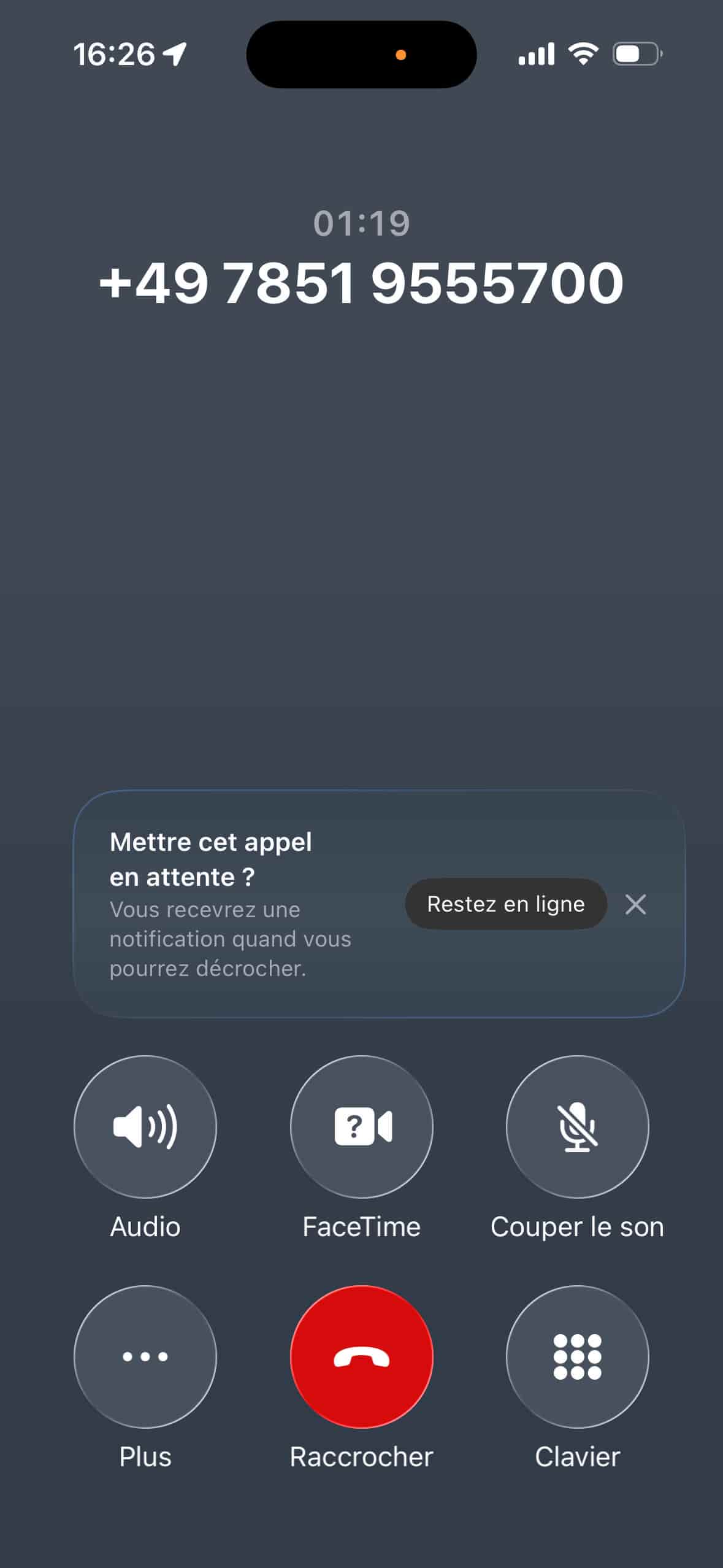 Hold Assist iOS 26