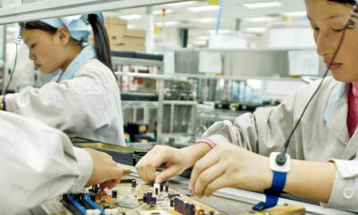 iPhone usine construction