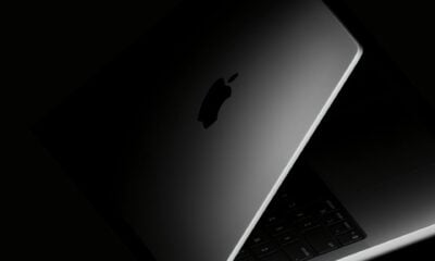 Apple macbook pro M5 gris fond noir