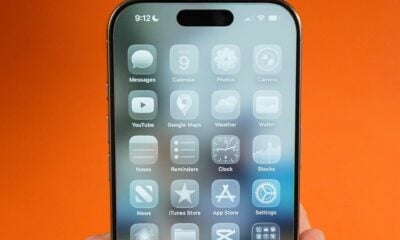 iPhone iOS 26 Liquid Glass