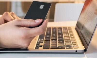 Achat carte bancaire MacBook