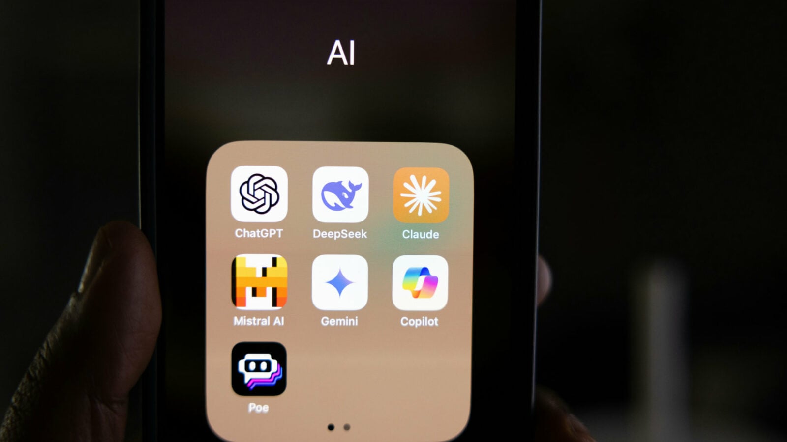 Apple va «regarder les autres brûler» assure cet expert de l’IA
