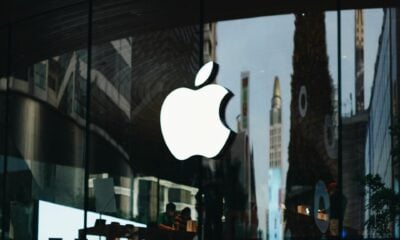 Logo Apple bâtiment (2)