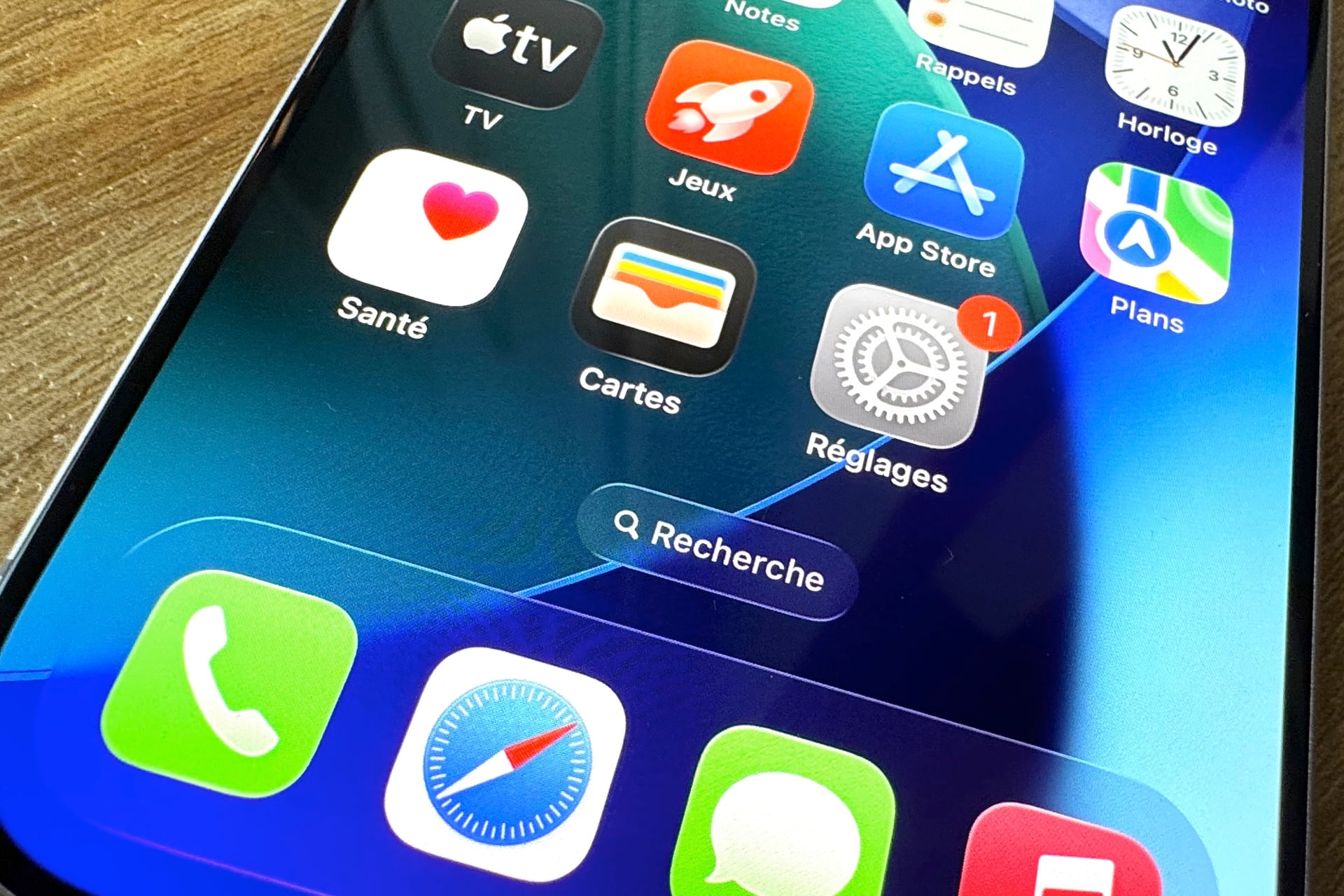 iPhone 17 Santé, Safari, Jeux