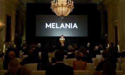 Melania apple tim cook