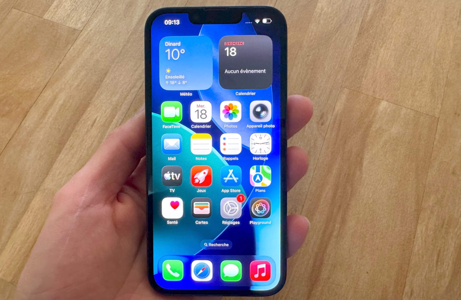 Apple iPhone 17e face avant