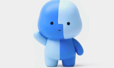 Apple logo figurine lil finder guy