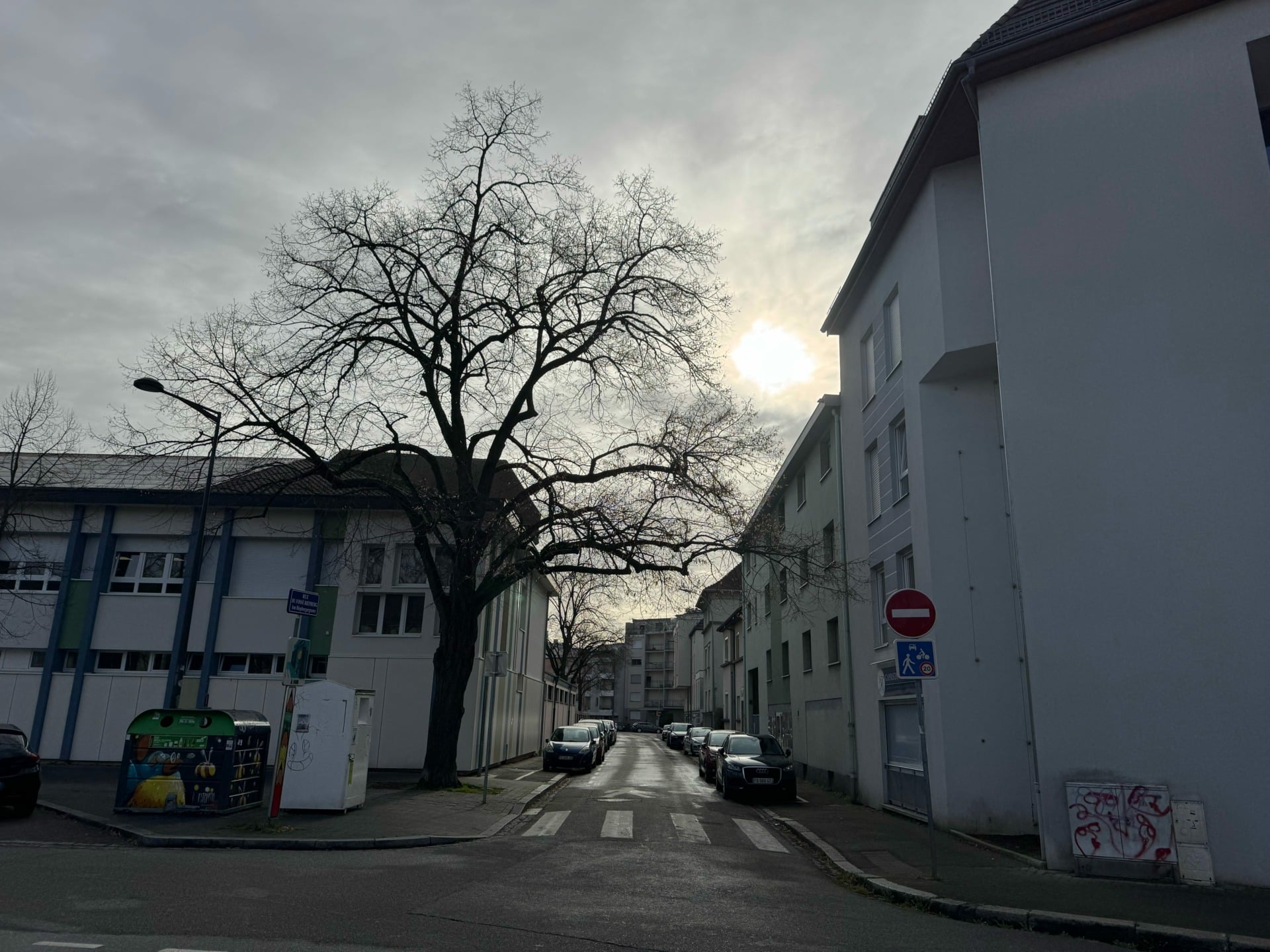 Rue 7 iPhone 15 Pro