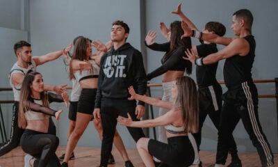 Apple danse journee image une