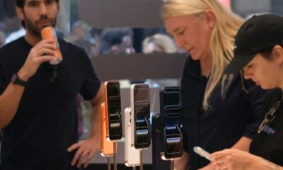 Boutique apple store iPhone 17 pro max