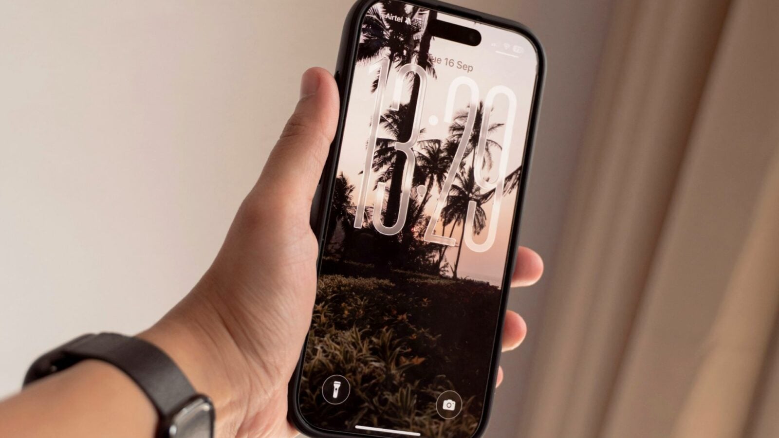 iOS 26.5 : ça y est, la pub est prête à envahir cette app d'Apple