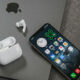 Macbook iPhone iPad AirPods apple