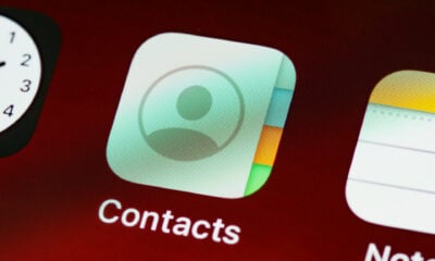 Contact iPhone apple application