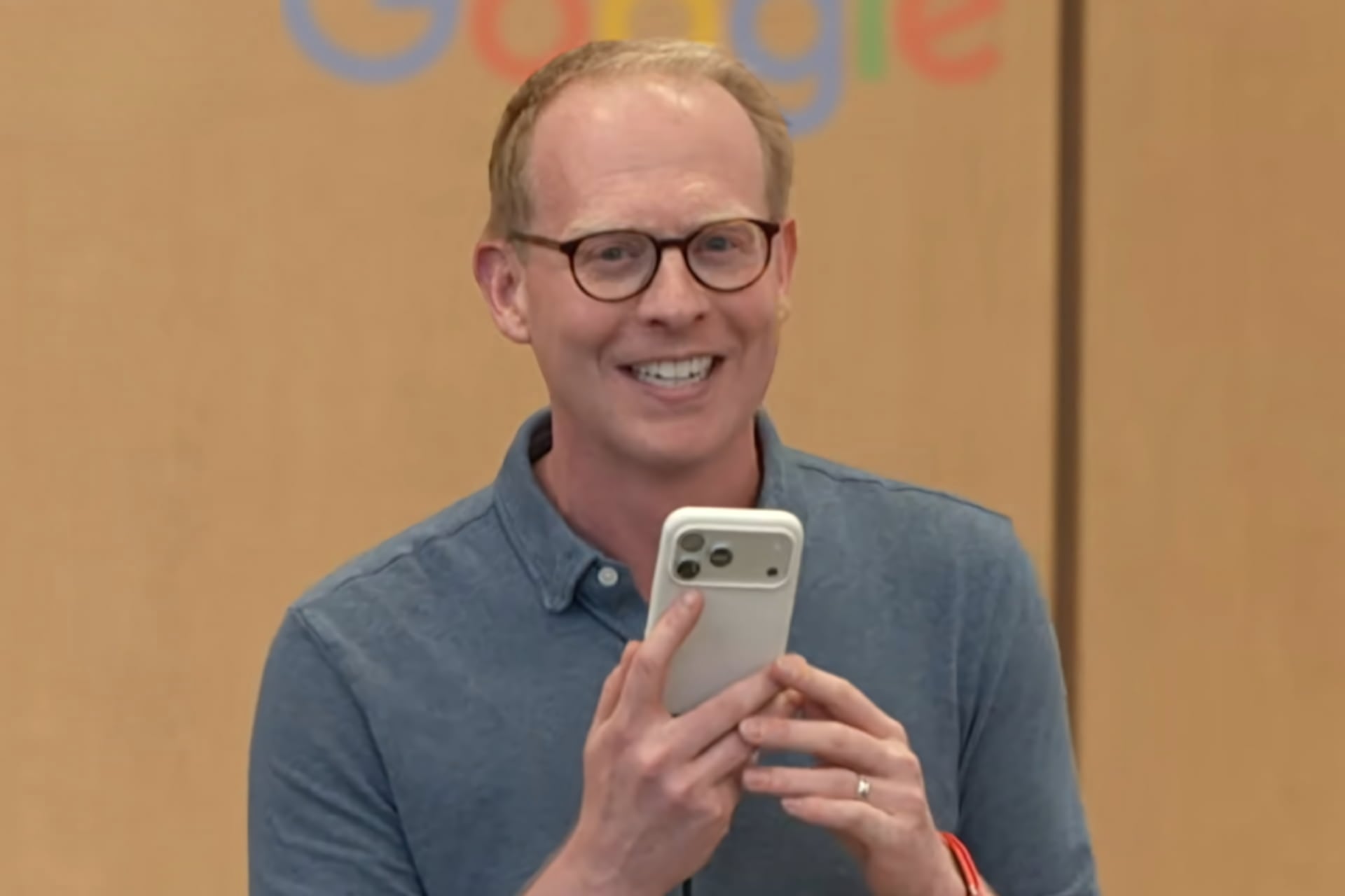 Demo keynote gemini google iPhone 17 pro Josh Woodward