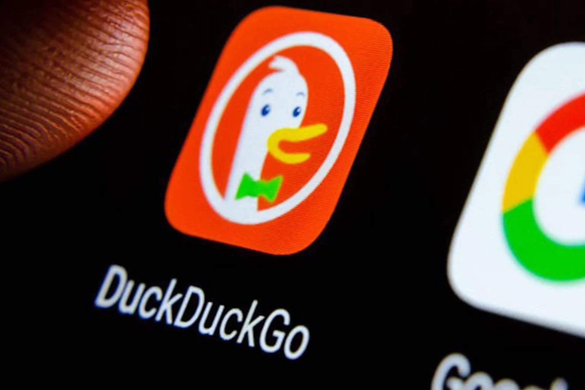 Duckduckgo image app iPhone