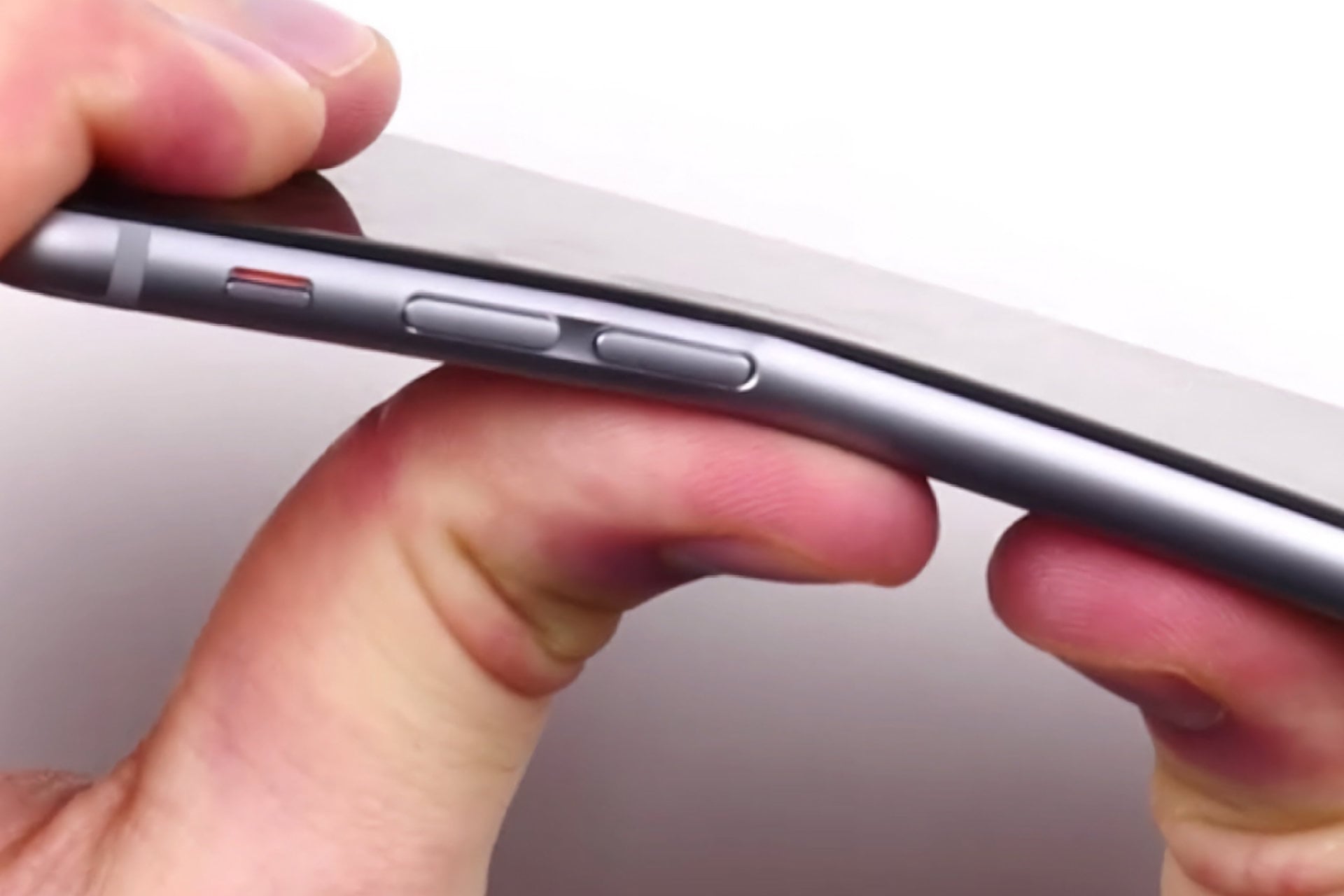 Apple iPhone 6 plus bendgate