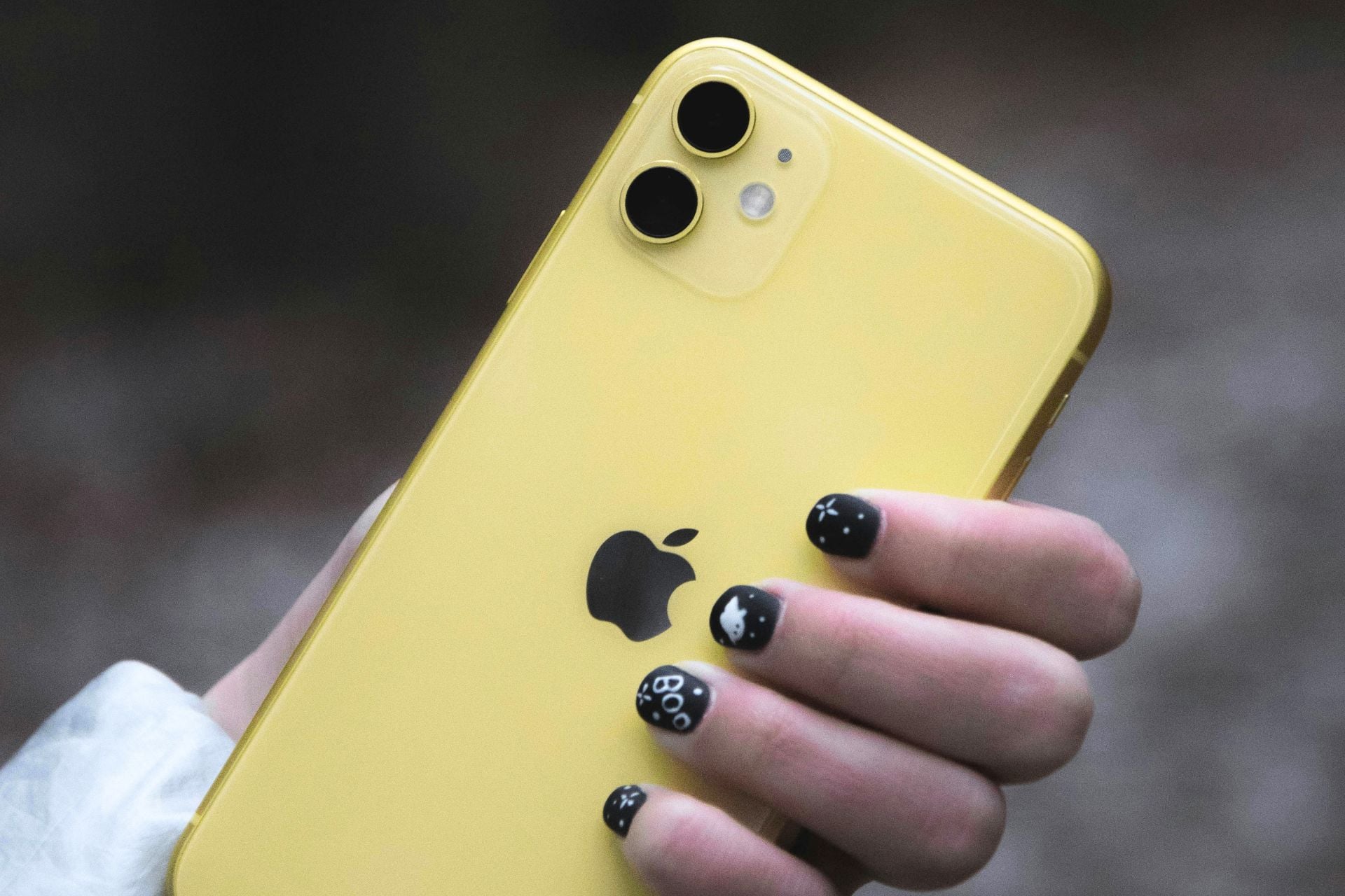 iPhone 11 jaune