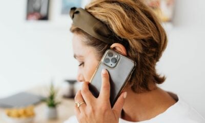 Appel iPhone femme
