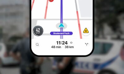 Waze iPhone iOS application