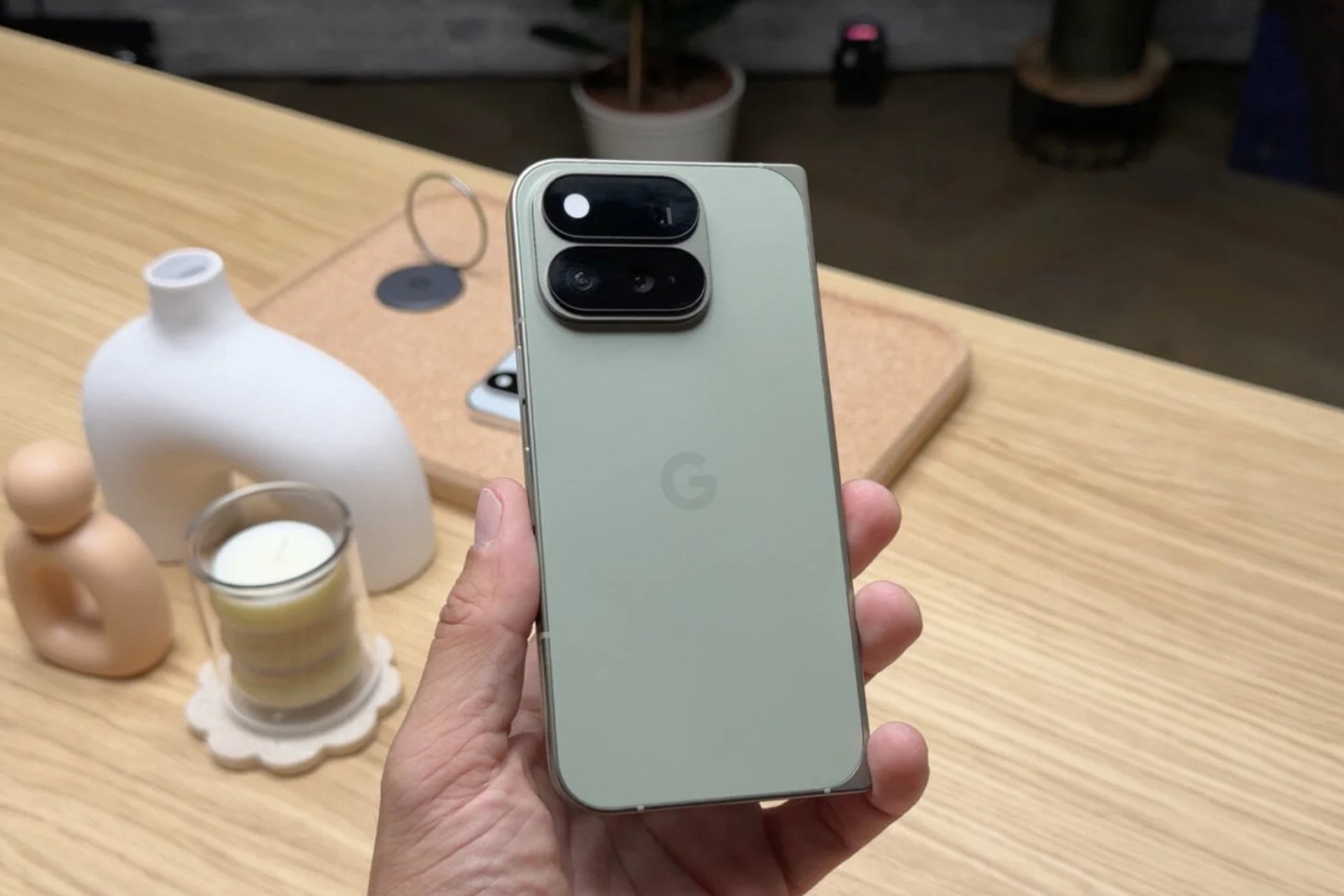 Google pixel 11 pro fold iPhone ultra