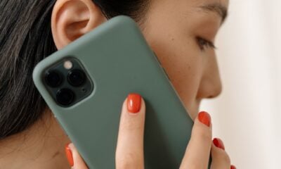 iPhone Pro appel femme
