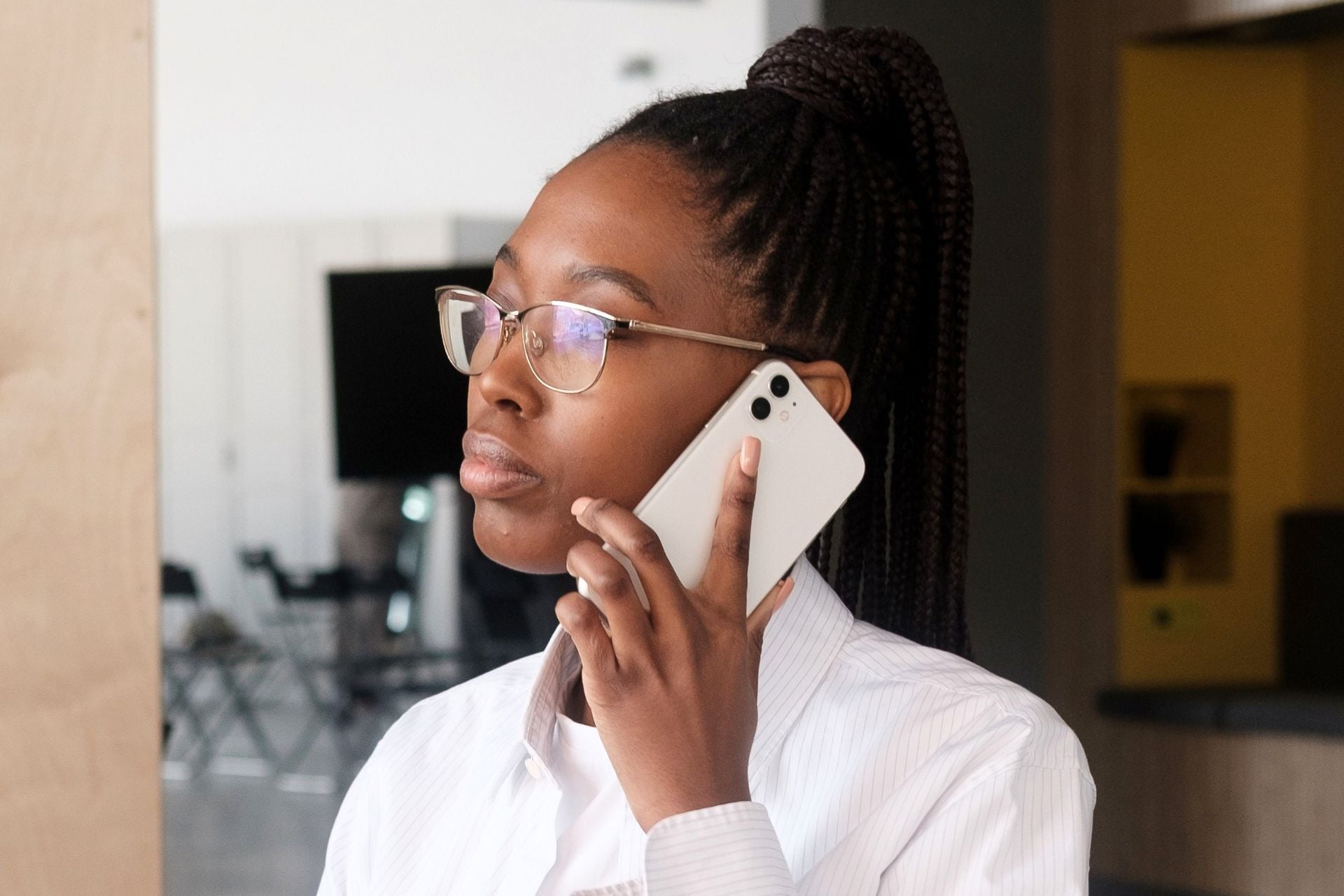 Femme appel iPhone