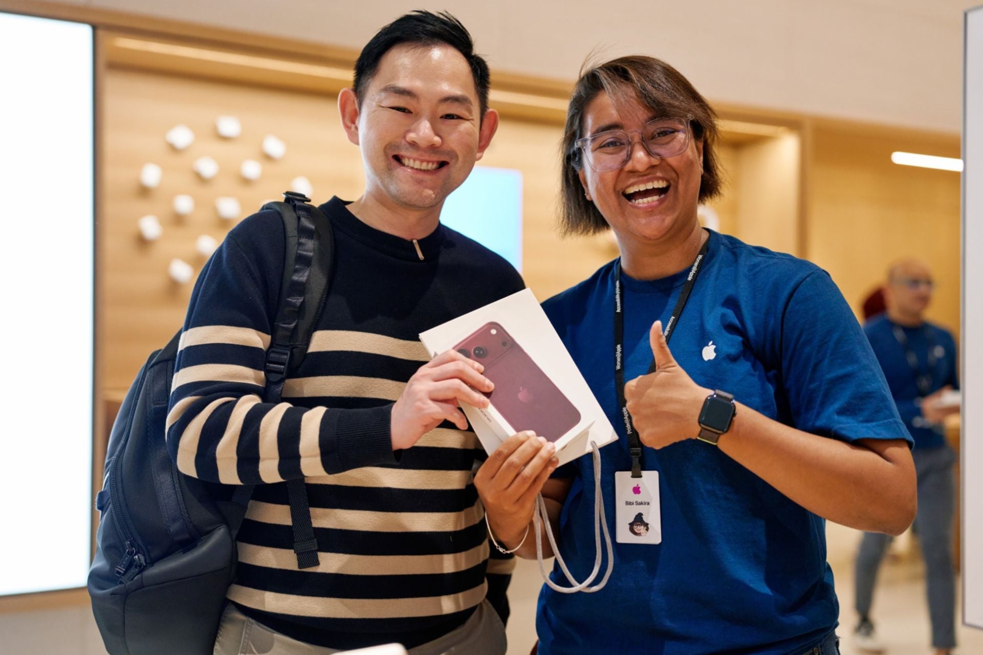 iPhone 18 Pro Apple Store