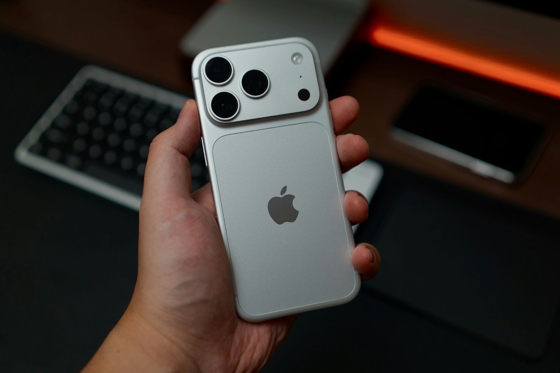 iPhone 18 Pro argent