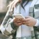 iPhone mains femme