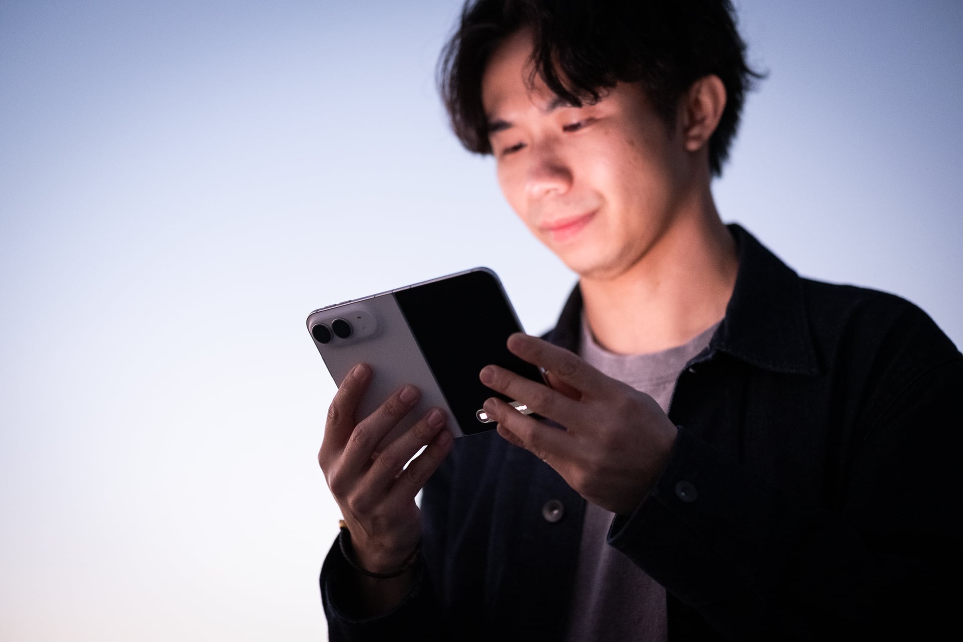 iPhone Duo Review 100