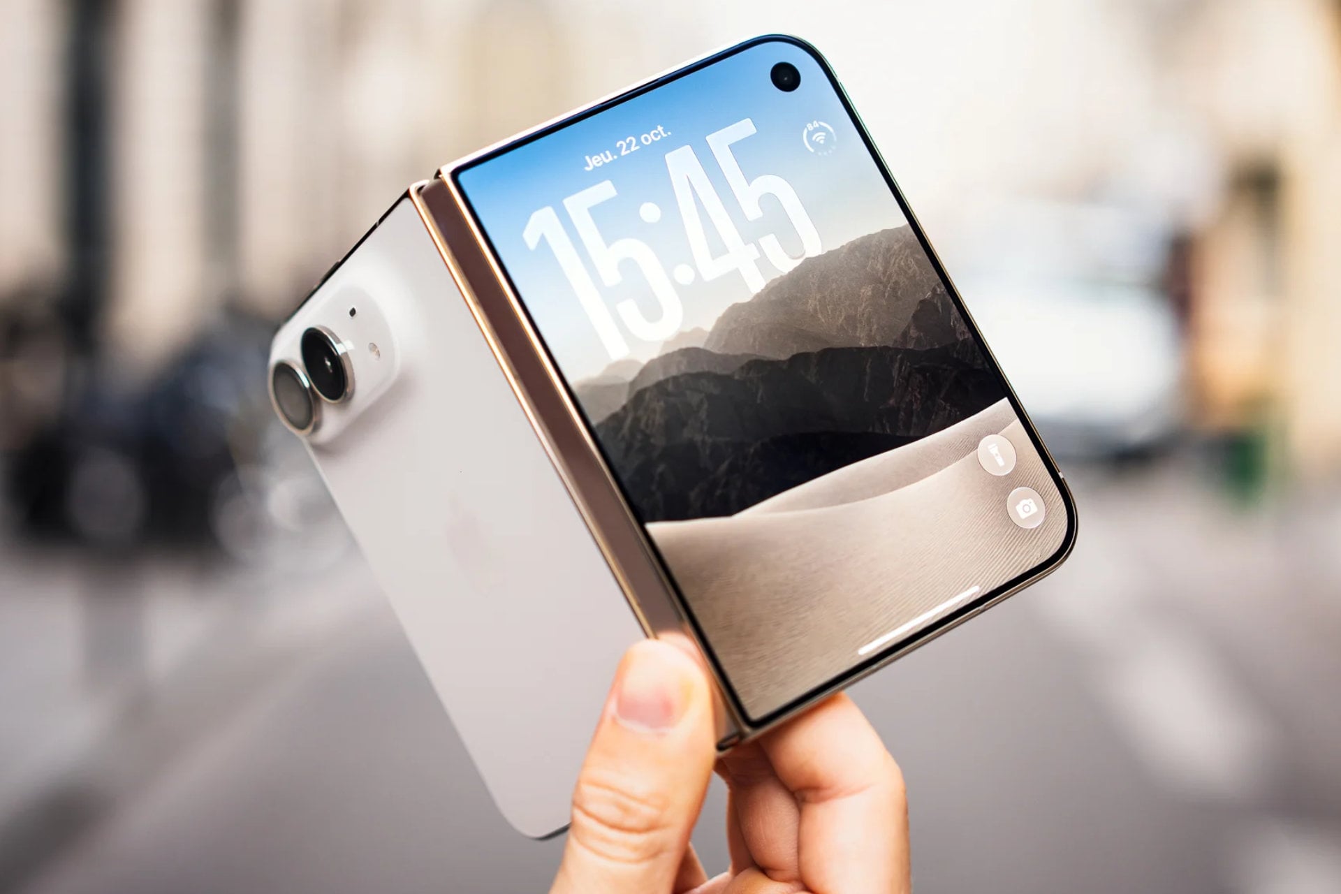 iPhone duo test