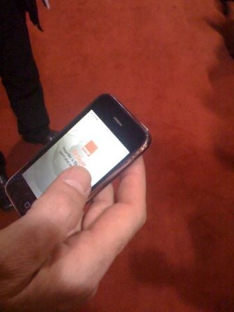 tv-iphone-orange-0.JPG, nov 2008 tv-iphone-orange-0.JPG