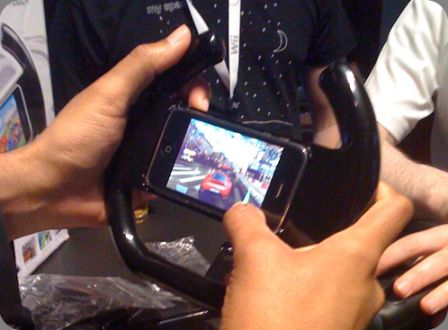 volant-iphone-1.png, juin 2009 volant-iphone-1.png