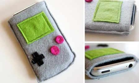 game-boy-iphone-pouch_1.jpg, juil 2009 game-boy-iphone-pouch_1.jpg