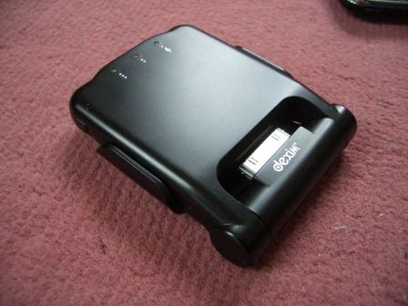 batterie-iphone-pflip-6.jpg, mai 2010 batterie-iphone-pflip-6.jpg