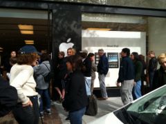 lancement-ipad-US-cedric.jpg, avr. 2010