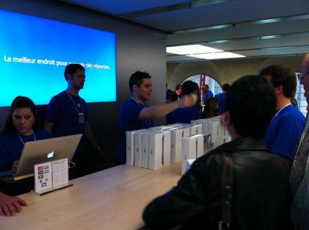 apple-store-ouverture-bordeaux-6.jpg, 2011 apple-store-ouverture-bordeaux-6.jpg
