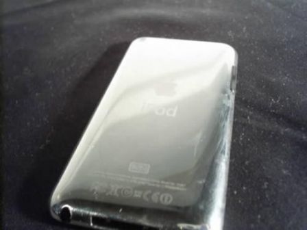 ipod-touch-4.jpg, 2011 ipod-touch-4.jpg