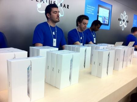 apple-store-lyon-part-dieu-8.jpg, 2011 apple-store-lyon-part-dieu-8.jpg