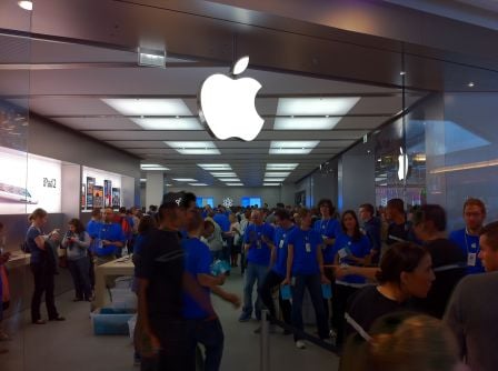 apple-store-lyon-part-dieu-9.jpg, 2011 apple-store-lyon-part-dieu-9.jpg
