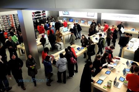 apple-store-NYC-black-friday-3.jpg, 2011 apple-store-NYC-black-friday-3.jpg