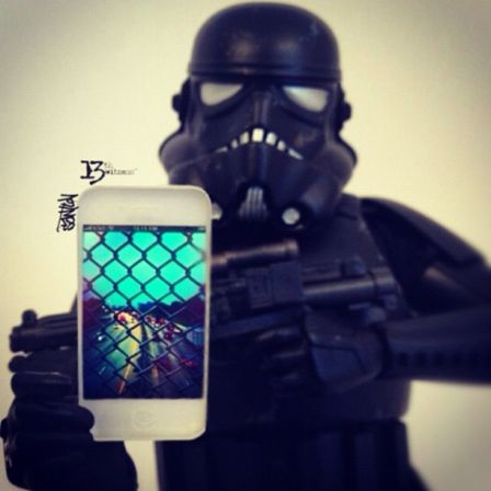 jouets-miniatures-iphone-3.jpg, 2011 jouets-miniatures-iphone-3.jpg