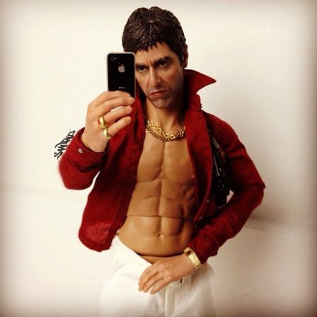 jouets-miniatures-iphone-4.jpg, 2011 jouets-miniatures-iphone-4.jpg