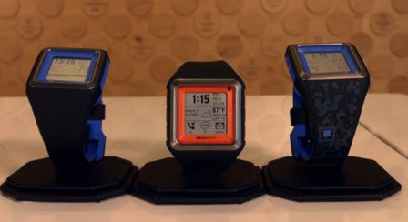 montre-smart-watch-iphone-4.jpg, 2011 montre-smart-watch-iphone-4.jpg