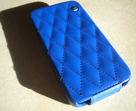 etui-iphone-4s-noreve-cuir-signature-1.jpg, 2011 etui-iphone-4s-noreve-cuir-signature-1.jpg
