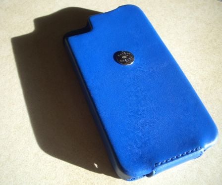 etui-iphone-4s-noreve-cuir-signature-2.jpg, 2011 etui-iphone-4s-noreve-cuir-signature-2.jpg