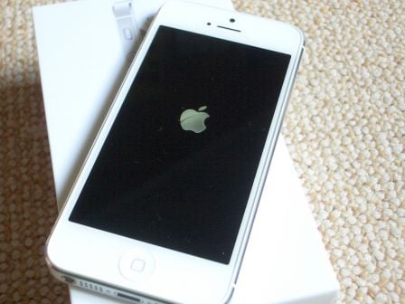 photo-comparaison-iphone-5-blanc-iphone-4-11.jpg, 2011 photo-comparaison-iphone-5-blanc-iphone-4-11.jpg